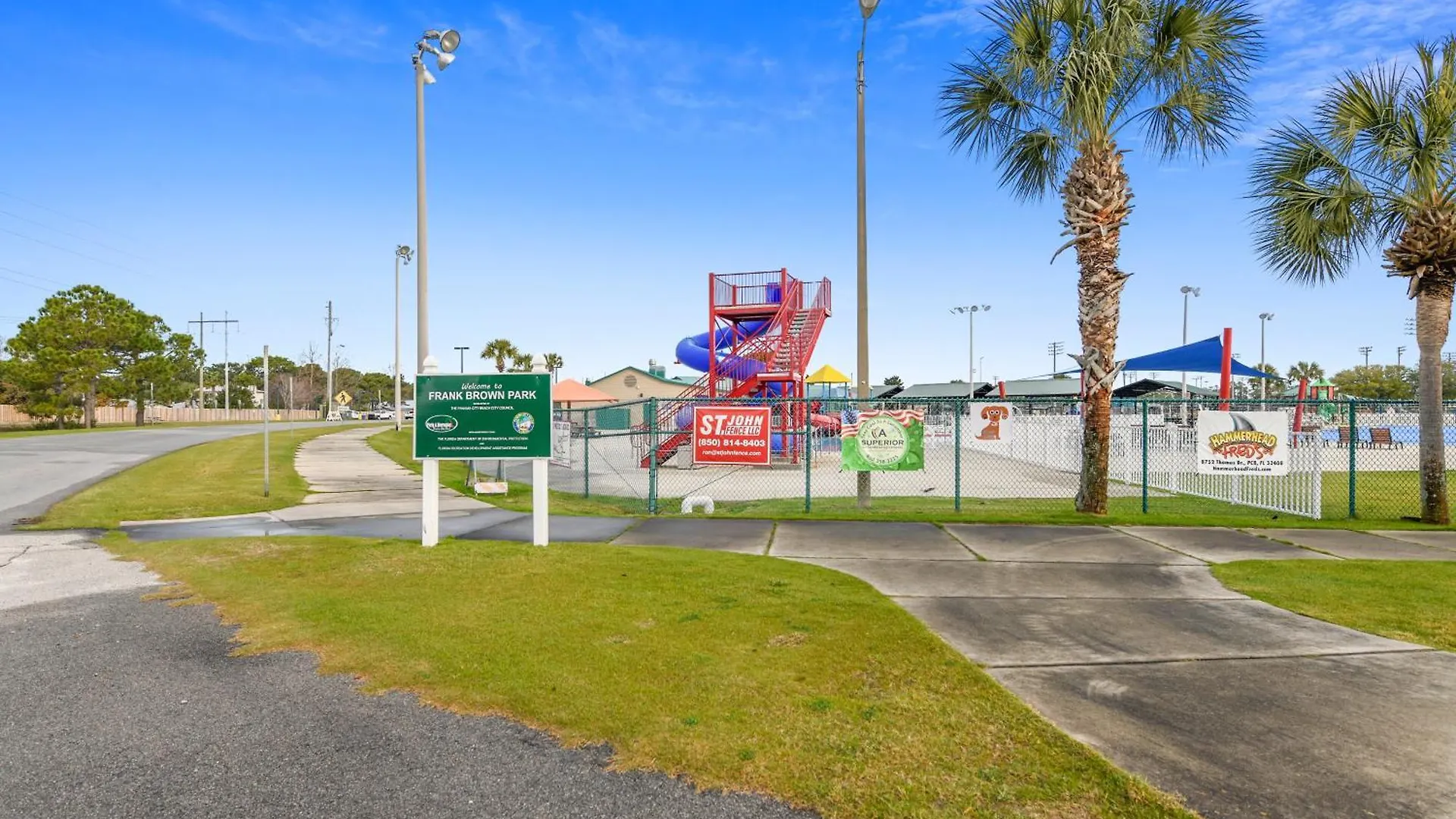 Holiday home Edgewater Beach Resort #1004 By Book That Condo Panama City Beach